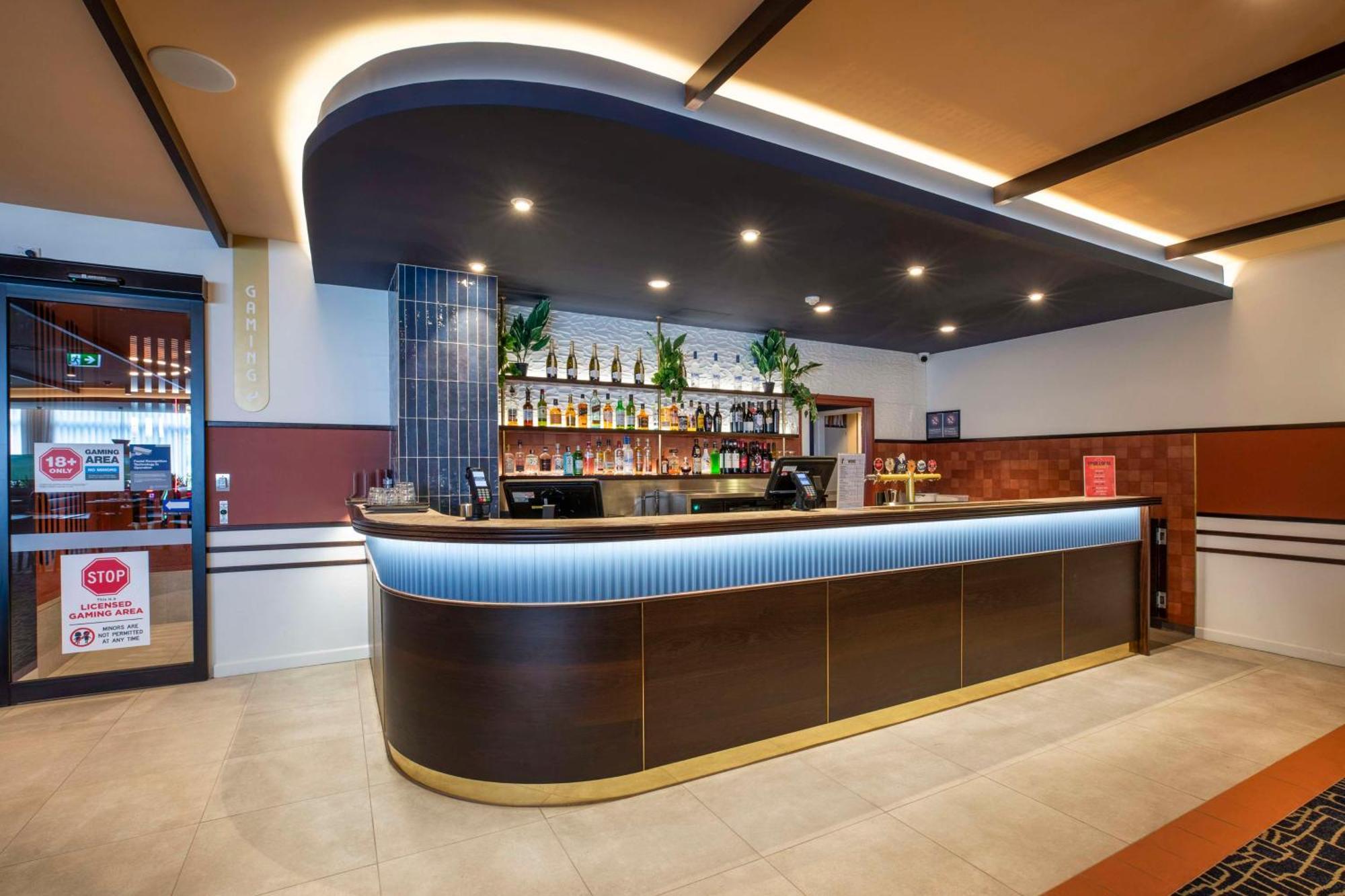 阿德莱德雷克斯酒店 外观 照片