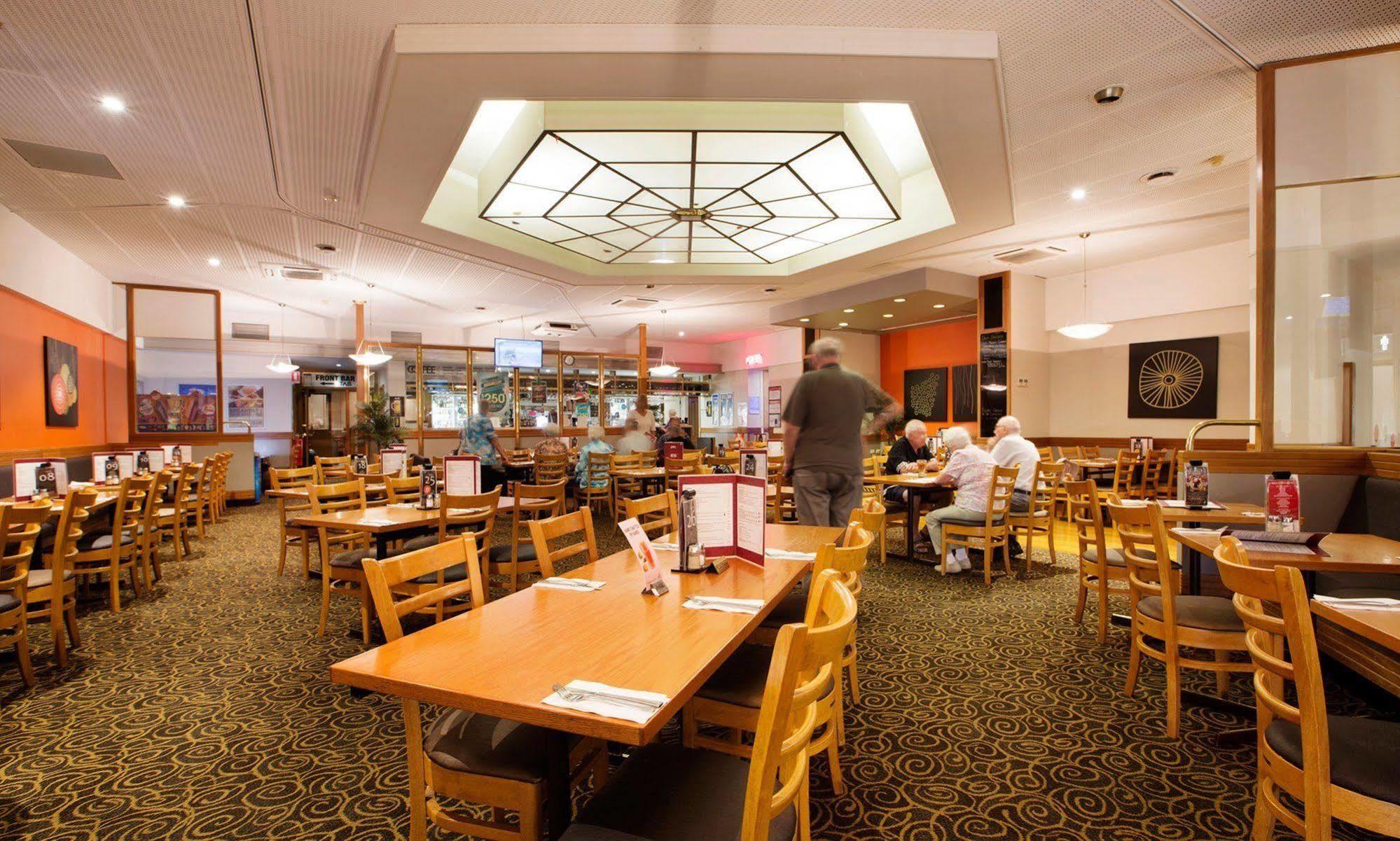 阿德莱德雷克斯酒店 外观 照片